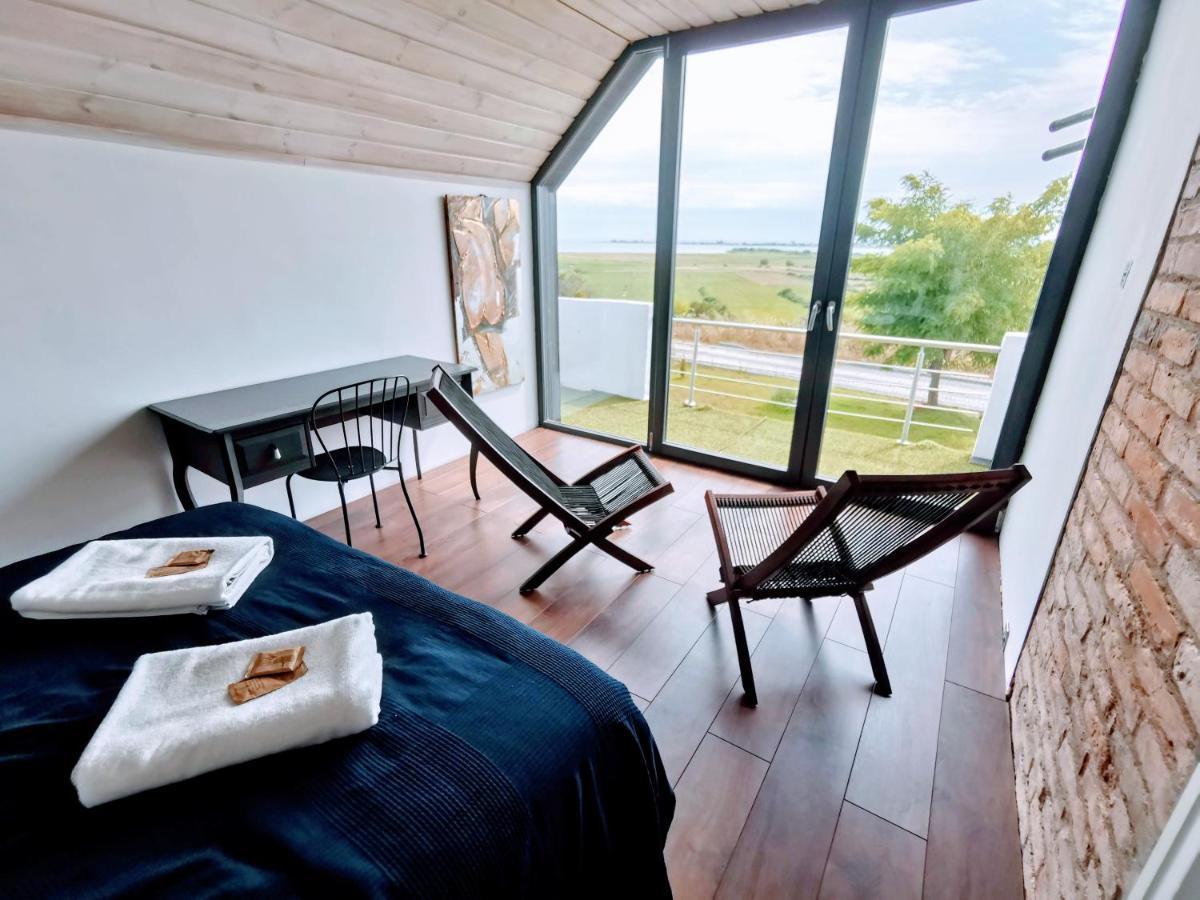 House Of Freedom With Sea View Sauna And Jacuzzi Oslonino Bagian luar foto